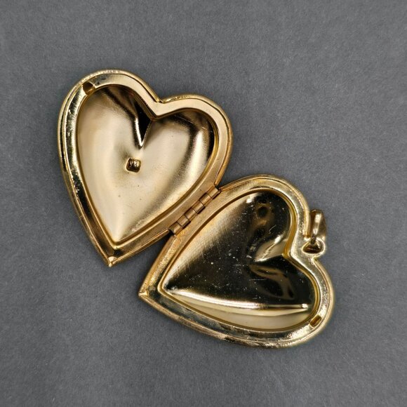 Vintage Gold Tone Filigree Heart Locket Pendant 2" Statement Piece - Picture 2 of 4